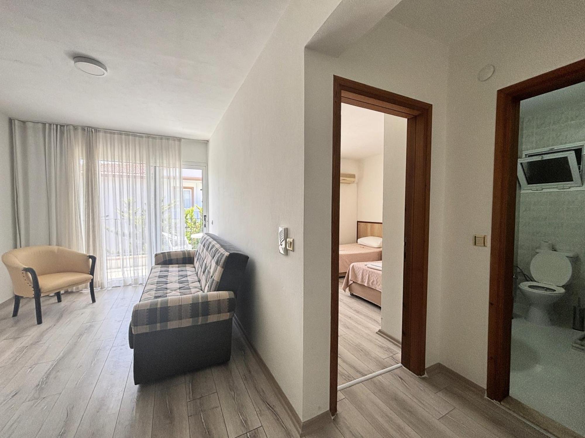 Fora Apart Otel Cesme Exterior photo